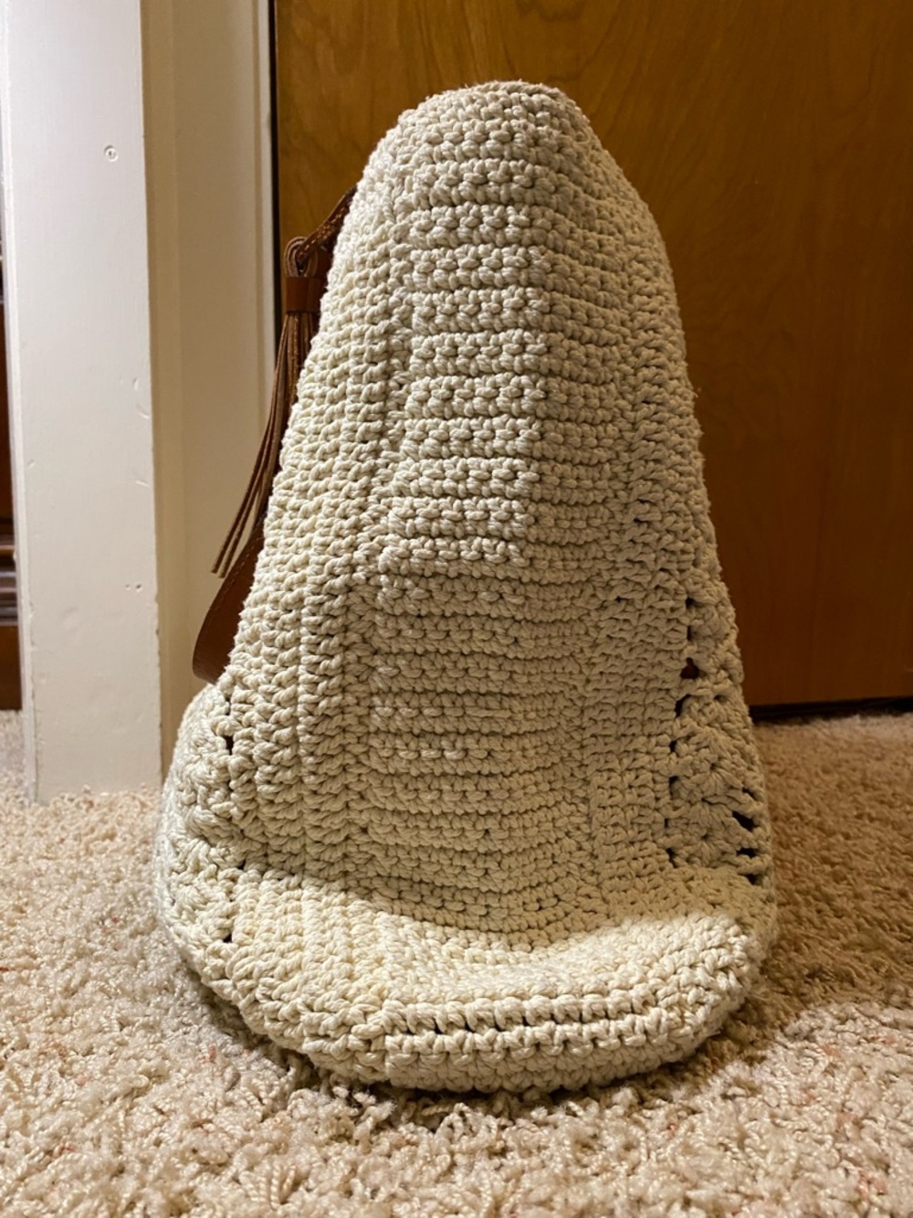 Neutral Crochet Tote Bag with Brown Tassel Straps - Patricia Nash. - Picture 7 of 12